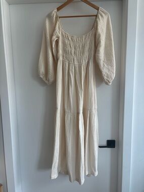 Roxy Boho Cream Textured Smocked Maxi Dress size Small